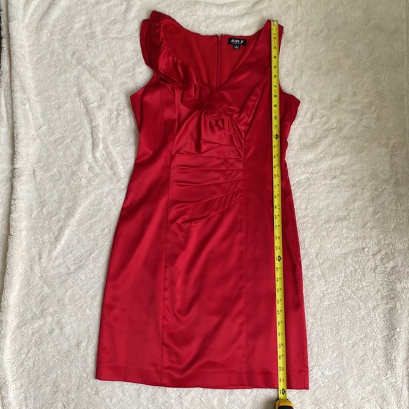 Allen B red dress with asymmetrical shoulder detail. Size 8. - Picture 6 of 12